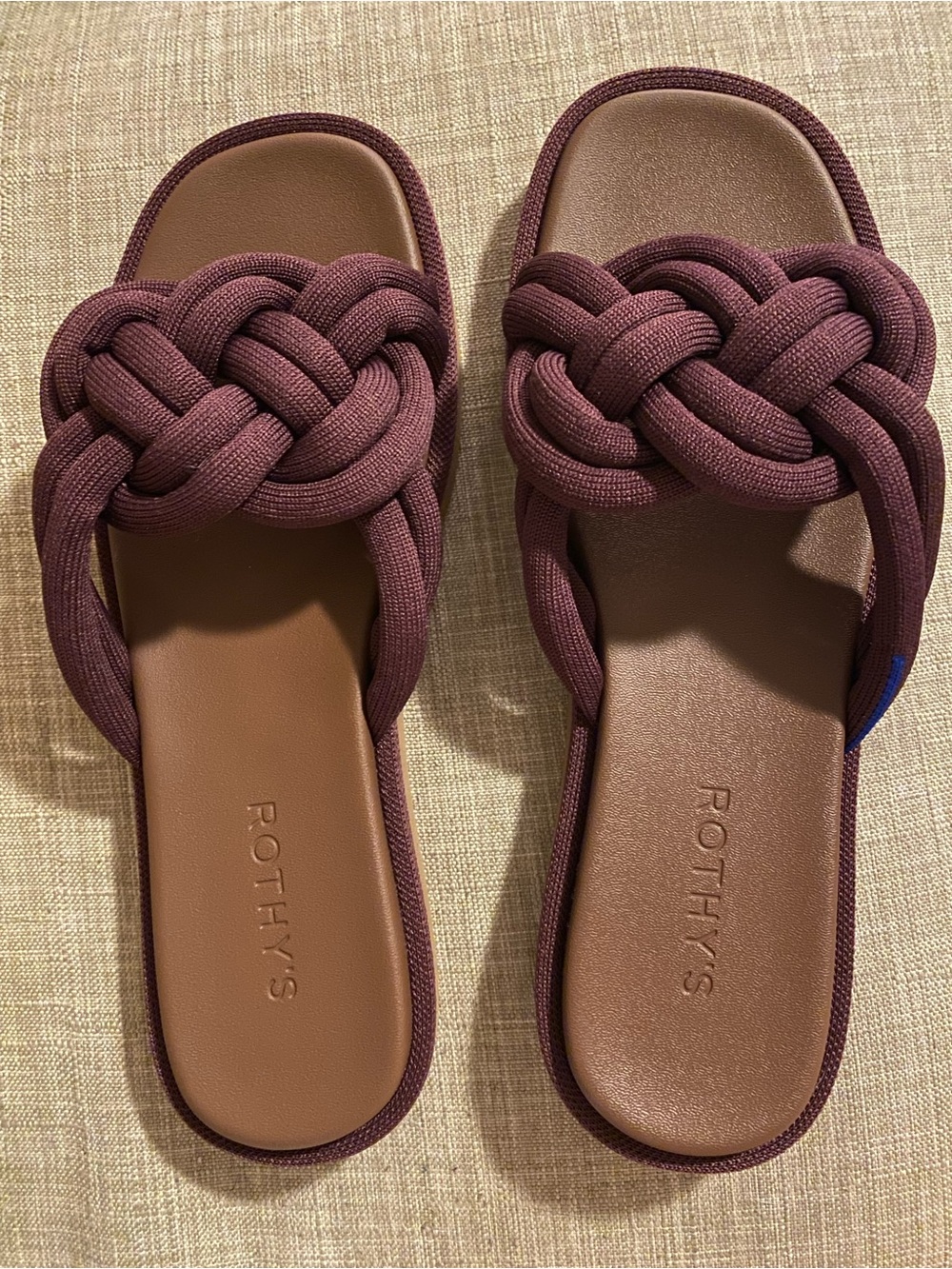 NIb Rothy’s The Summer Sandal braided blackberry 8.5 W